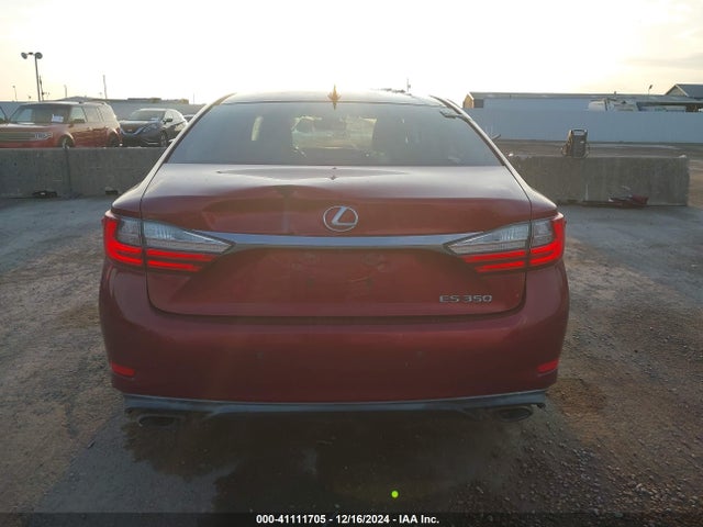 Lexus ES 350 2016 JTHBK1GG5G2231338 Image 16