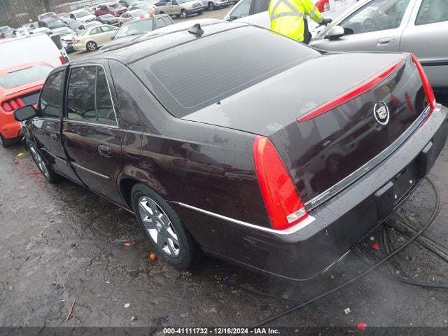 2009 CADILLAC DTS 1G6KD57Y39U117781 Photo 2