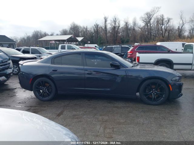 2C3CDXBG3JH187322 Dodge Charger Sxt Rwd