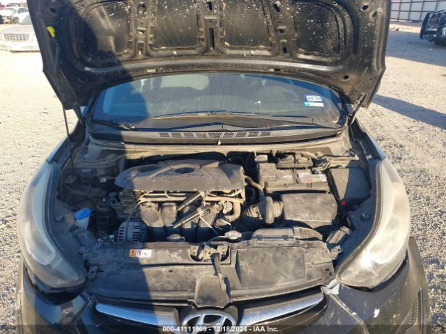 5NPDH4AE3GH682316 Hyundai ELANTRA SE