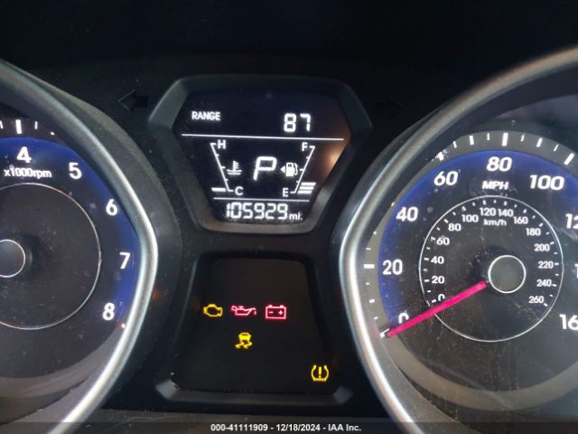 5NPDH4AE3GH682316 Hyundai ELANTRA SE
