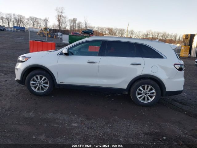 5XYPGDA32KG540313 KIA Sorento 2.4l Lx
