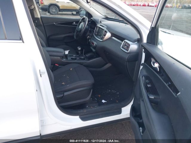 5XYPGDA32KG540313 KIA Sorento 2.4l Lx