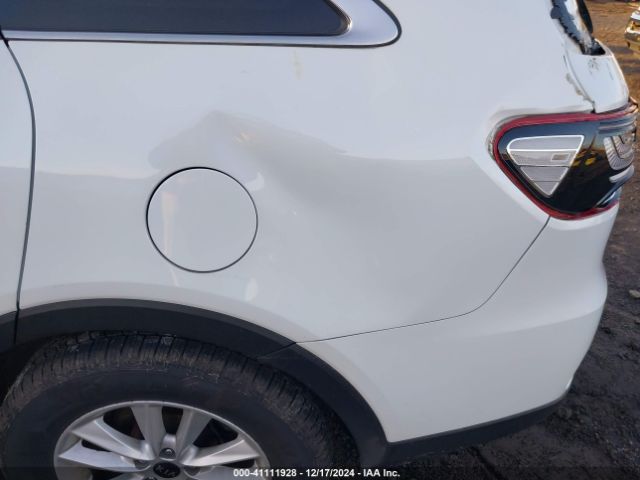 5XYPGDA32KG540313 KIA Sorento 2.4l Lx