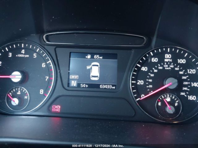 5XYPGDA32KG540313 KIA Sorento 2.4l Lx