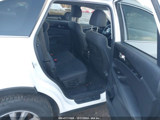5XYPGDA32KG540313 KIA Sorento 2.4l Lx