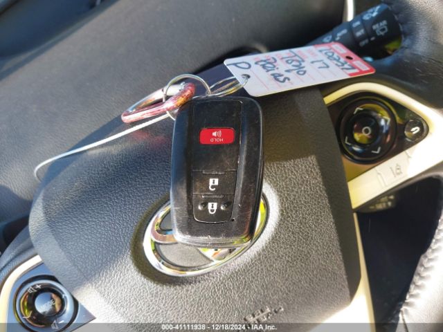 JTDKARFUXH3539353 Toyota Prius Four
