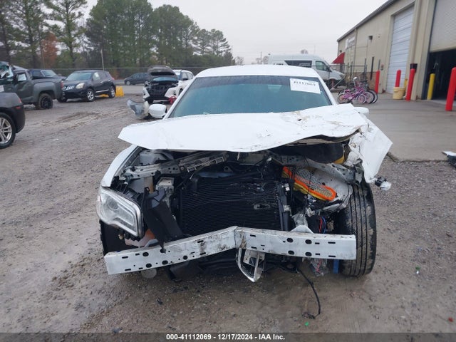 Chrysler 300 2014 2C3CCAAG2EH119178 Image 13