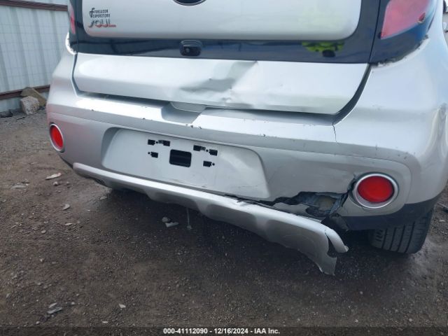 KNDJP3A56H7414463 KIA SOUL +