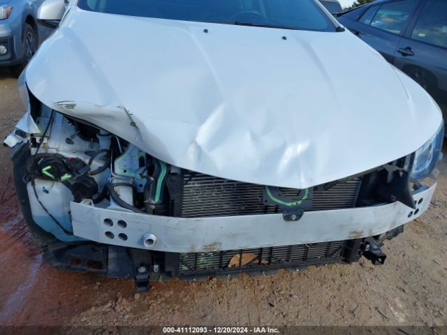 1G1RB6S58JU134528 Chevrolet Volt Premier