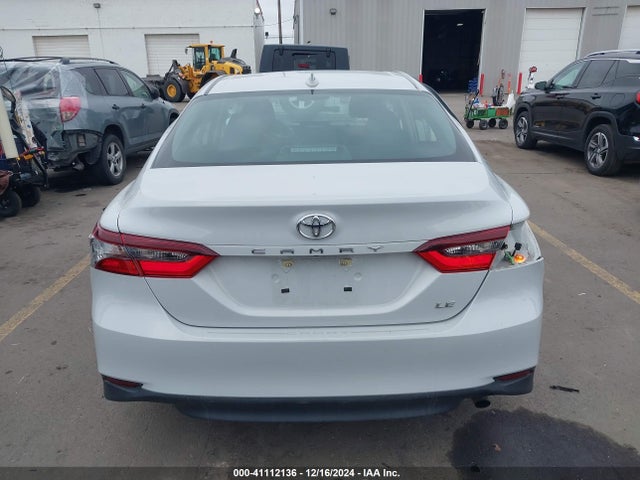 Toyota CAMRY LE 2023 4T1C11AKXPU101187 Image 16