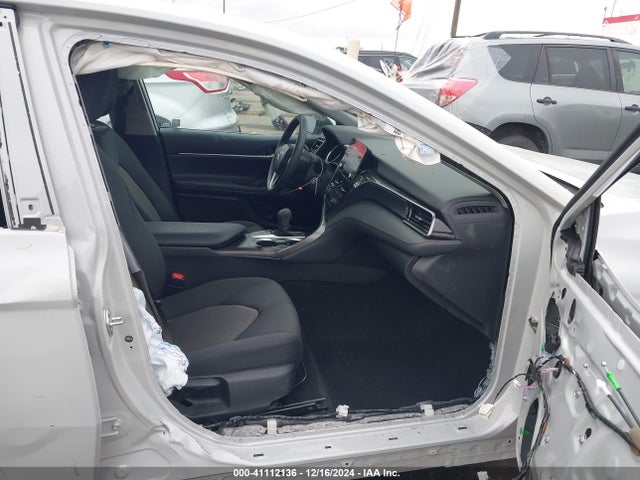 Toyota CAMRY LE 2023 4T1C11AKXPU101187 Image 5
