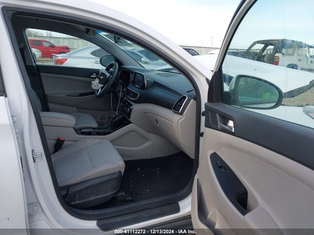 Hyundai TUCSON SE 2019 KM8J2CA44KU880614 Image 5