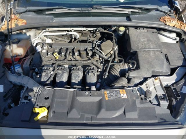 1FADP3K28FL336103 Ford FOCUS SE