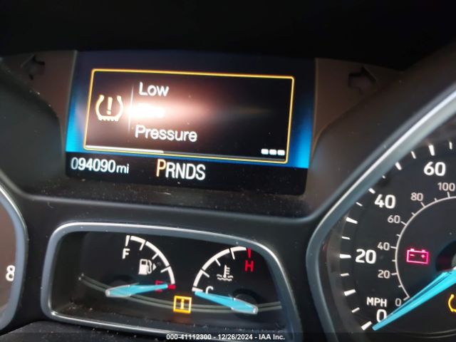 1FADP3K28FL336103 Ford FOCUS SE