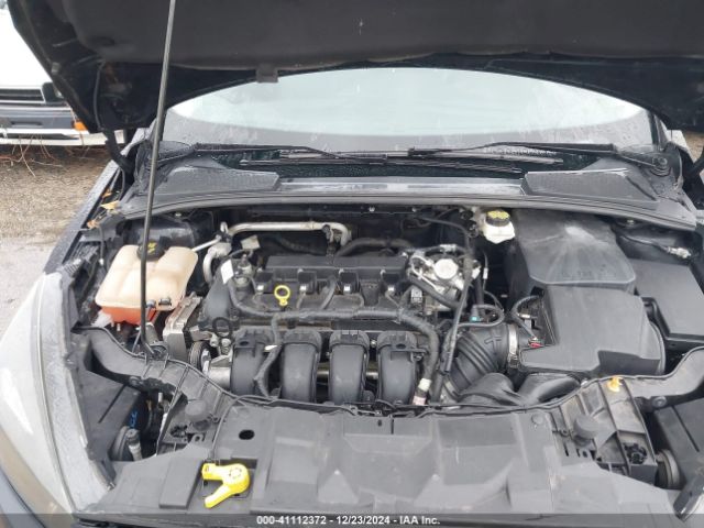 1FADP3K23JL315099 Ford FOCUS SE