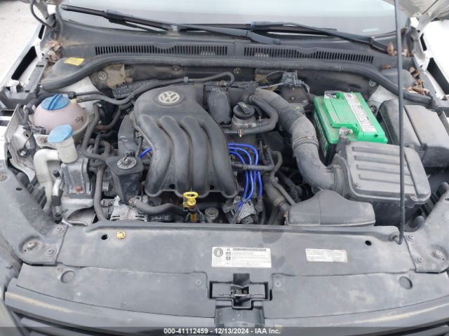 3VW1K7AJ0EM390694 Volkswagen Jetta 2.0l S