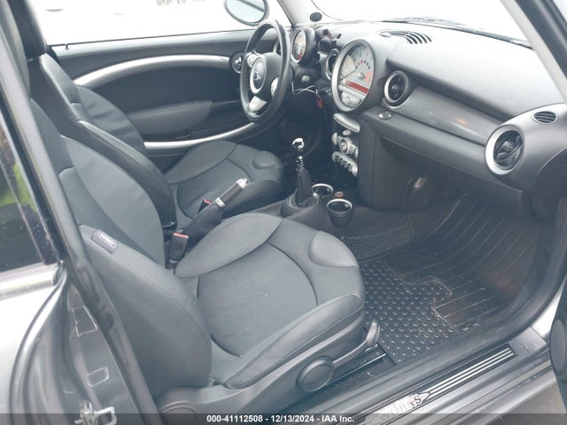 2008 MINI COOPER S WMWMF73568TT89119 Photo 4