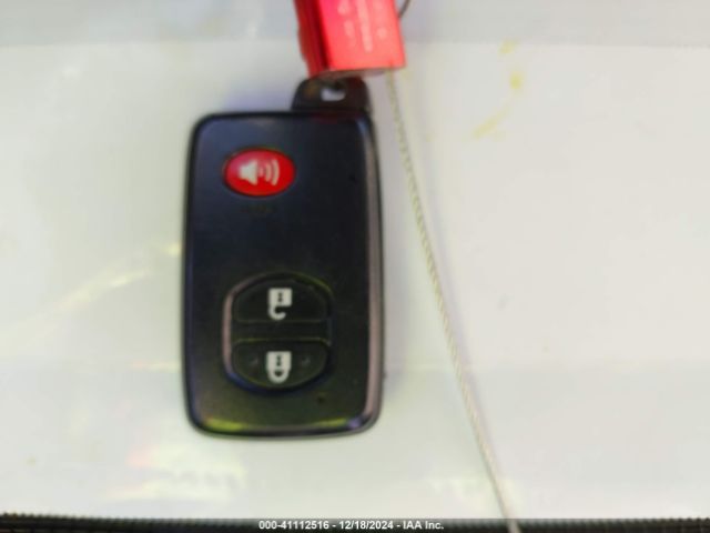 JTDZN3EU7E3327507 Toyota Prius V Three