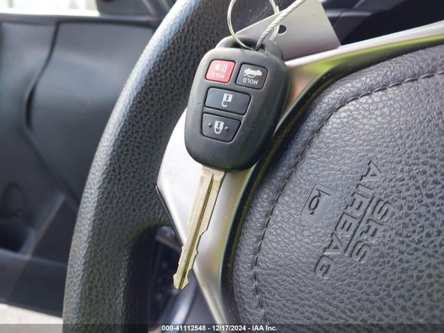 Toyota COROLLA LE 2014 5YFBURHE6EP160768 Image 11
