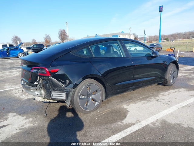 2023 TESLA MODEL 3 5YJ3E1EA8PF698276 Photo 3