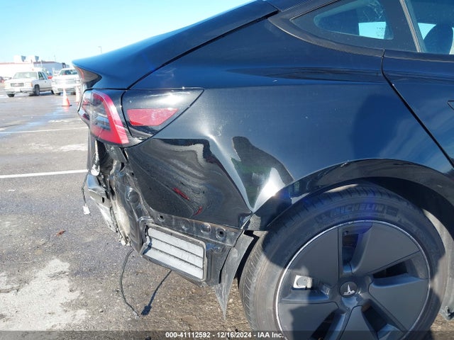 2023 TESLA MODEL 3 5YJ3E1EA8PF698276 Photo 5