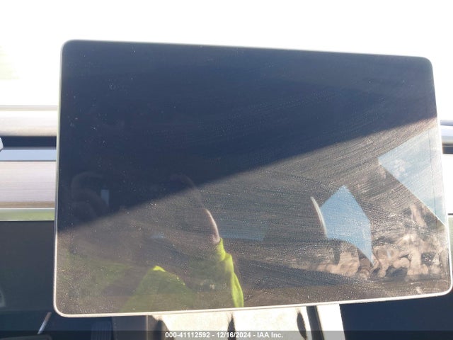 2023 TESLA MODEL 3 5YJ3E1EA8PF698276 Photo 6