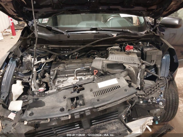 Honda CR-V LX 2017 2HKRW6H37HH210147 Image 10