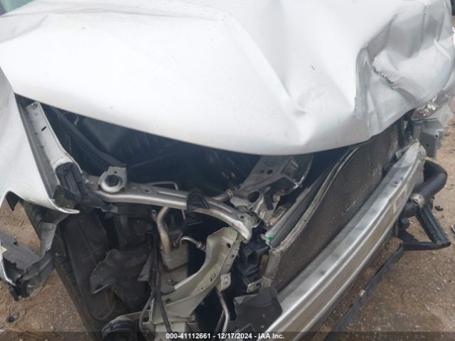 1G1JF5SB9H4135635 Chevrolet Sonic Premier Auto