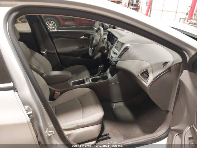1G1BC5SM1J7199543 Chevrolet Cruze Ls Auto