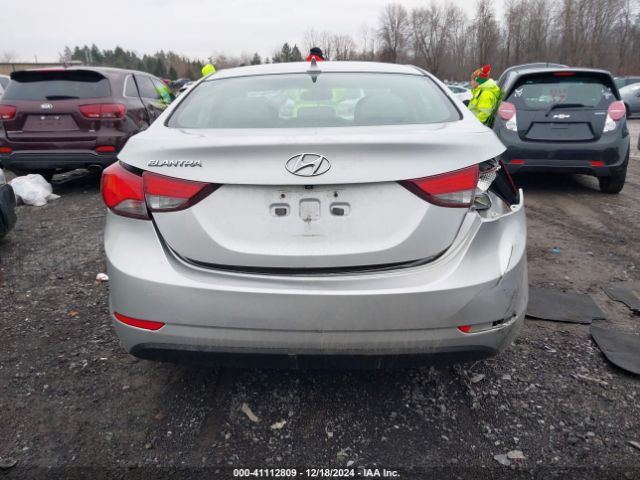 5NPDH4AE5FH626957 Hyundai ELANTRA SE