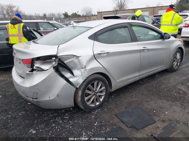 5NPDH4AE5FH626957 Hyundai ELANTRA SE