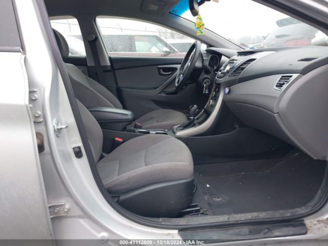 5NPDH4AE5FH626957 Hyundai ELANTRA SE