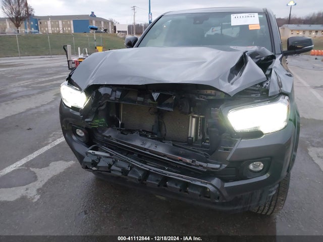 3TMGZ5AN5PM635573 Toyota Tacoma Limited