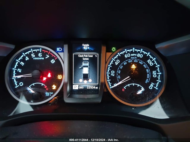 3TMGZ5AN5PM635573 Toyota Tacoma Limited