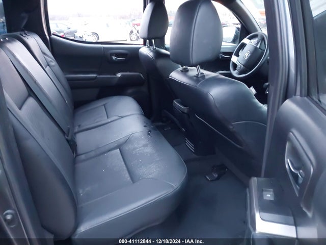 3TMGZ5AN5PM635573 Toyota Tacoma Limited