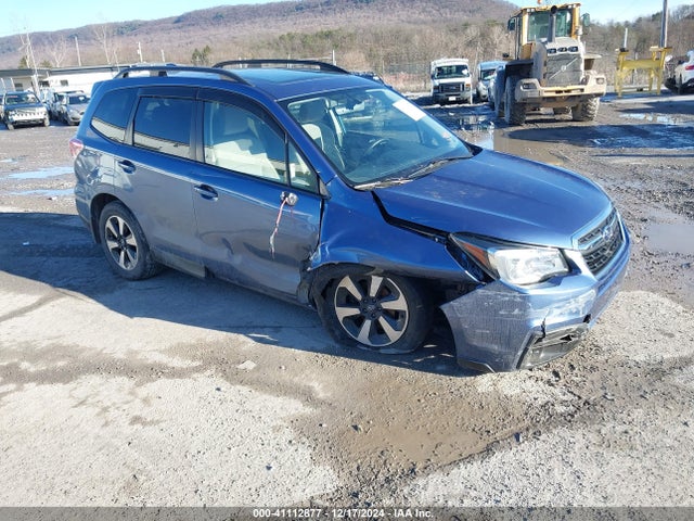 Subaru Forester 2.5i Premium 2017 JF2SJAEC2HH568439 Image 1