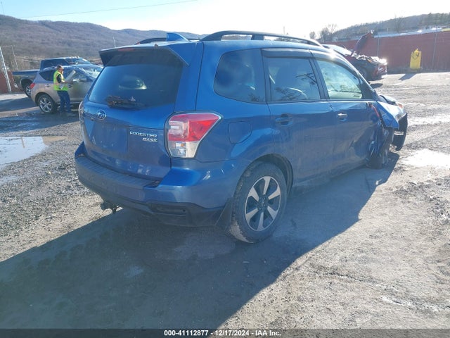 Subaru Forester 2.5i Premium 2017 JF2SJAEC2HH568439 Image 4