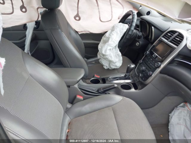 1G11D5SL4FF209284 Chevrolet MALIBU 2LT
