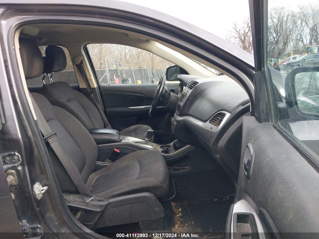 Dodge JOURNEY SE 2019 3C4PDCBG2KT738516 Image 5