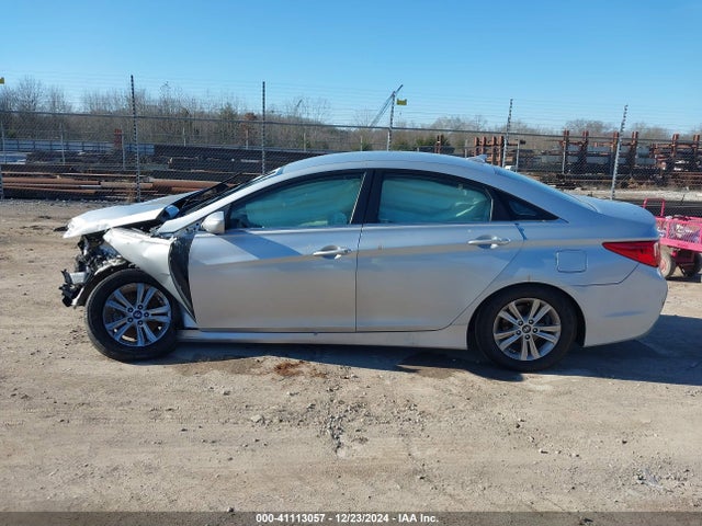 Hyundai SONATA GLS 2014 5NPEB4AC5EH903691 Image 15