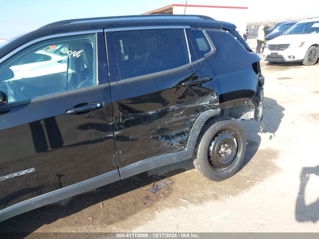 Jeep Compass Limited 4x4 2018 3C4NJDCB1JT374905 Image 6