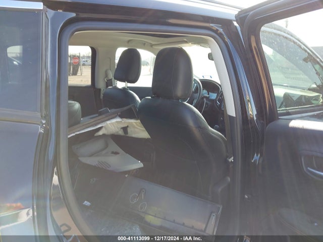 Jeep Compass Limited 4x4 2018 3C4NJDCB1JT374905 Image 8