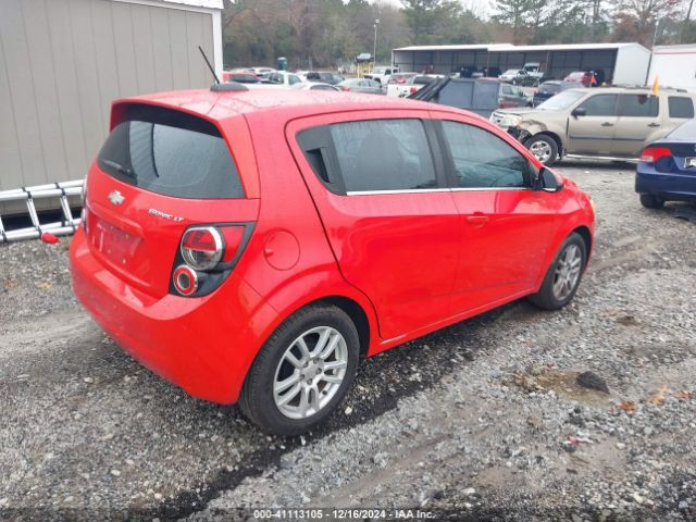 1G1JC6SHXF4113935 Chevrolet Sonic Lt Auto