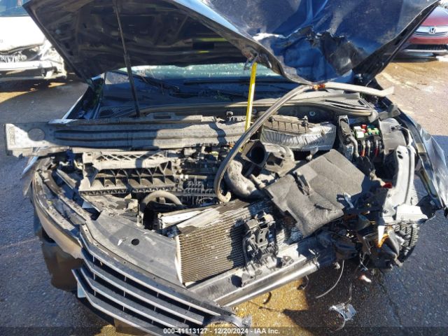 1VWAT7A38HC076019 Volkswagen Passat 1.8t S