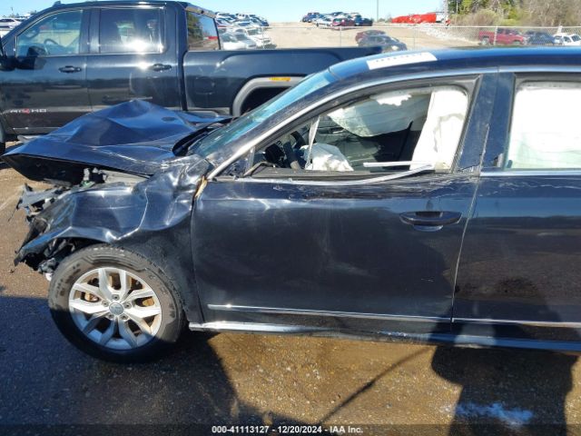 1VWAT7A38HC076019 Volkswagen Passat 1.8t S