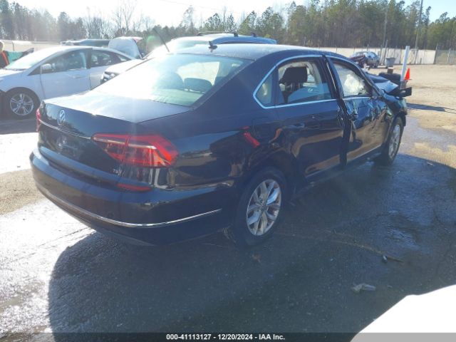 1VWAT7A38HC076019 Volkswagen Passat 1.8t S