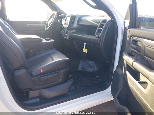 RAM 2500 Tradesman  4x2 8' Box 2023 3C6MR4AJ9PG582425 Image 5