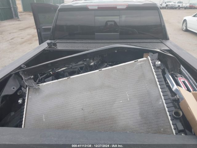 3GTUUDE80PG314717 GMC Sierra 1500 4wd  Short Box Slt