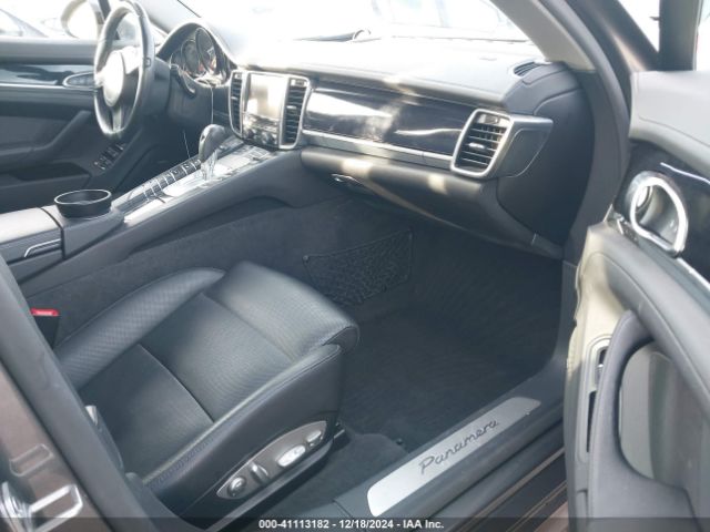 WP0AA2A76FL004554 Porsche PANAMERA 4